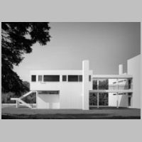 Richard Meier, House Weinstein (1969–1971), Old Westbury, photo Ezra Stoller, ESTO on ofhouses.com,3.jpg